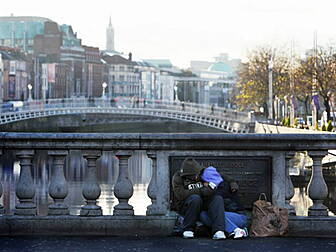 Calls to tackle begging in Dub...